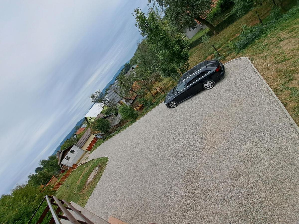 Apartman Lynx On Lake Sabljaci Ogulin Exterior foto